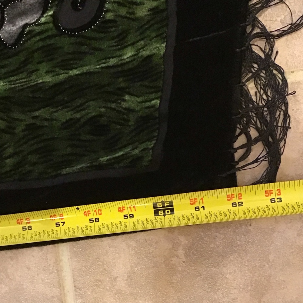 Fashion Scarf Burnout Velvet Green & Black Floral Details Scarf with Fringe - Picture 13 of 15